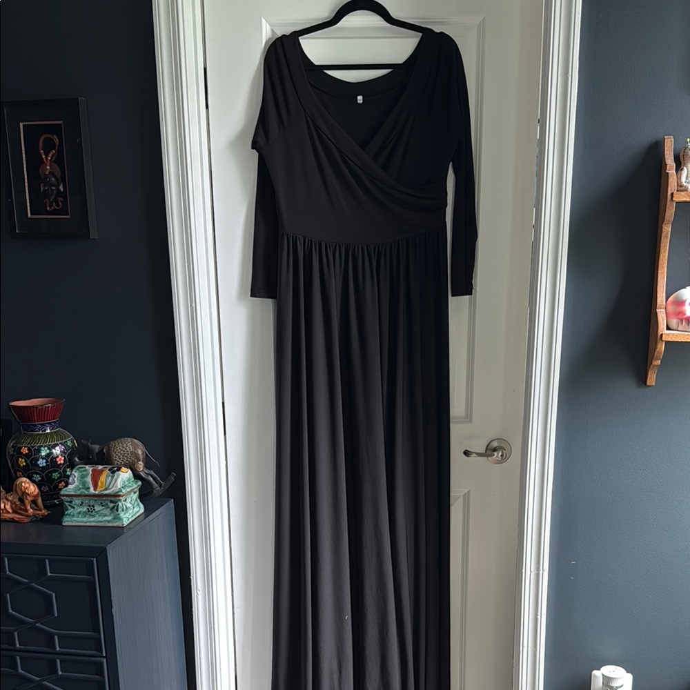 Elegant Black Maternity Dress